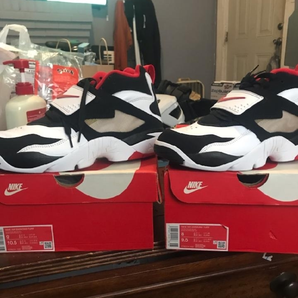 Nike Kids' Black, White, and Red Sneakers